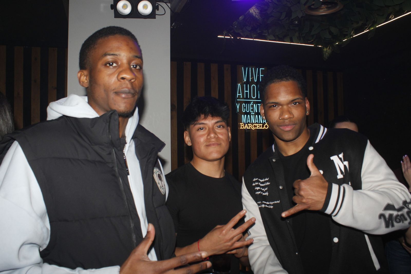 Salamanca de noche, jueves 9 de abril