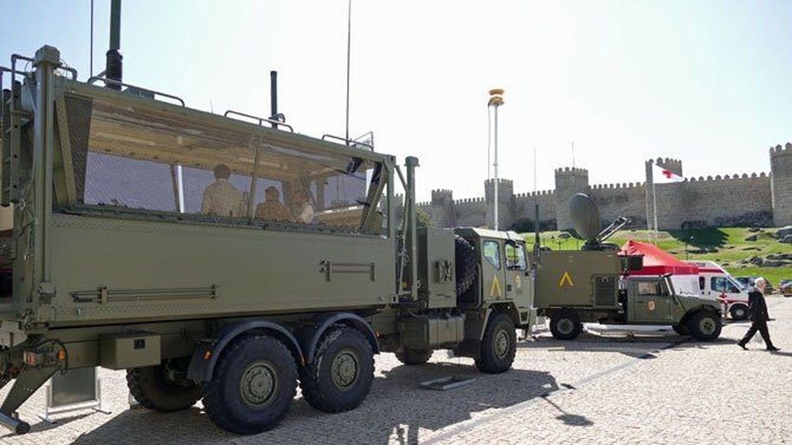 Una torre de control en el Lienzo Norte