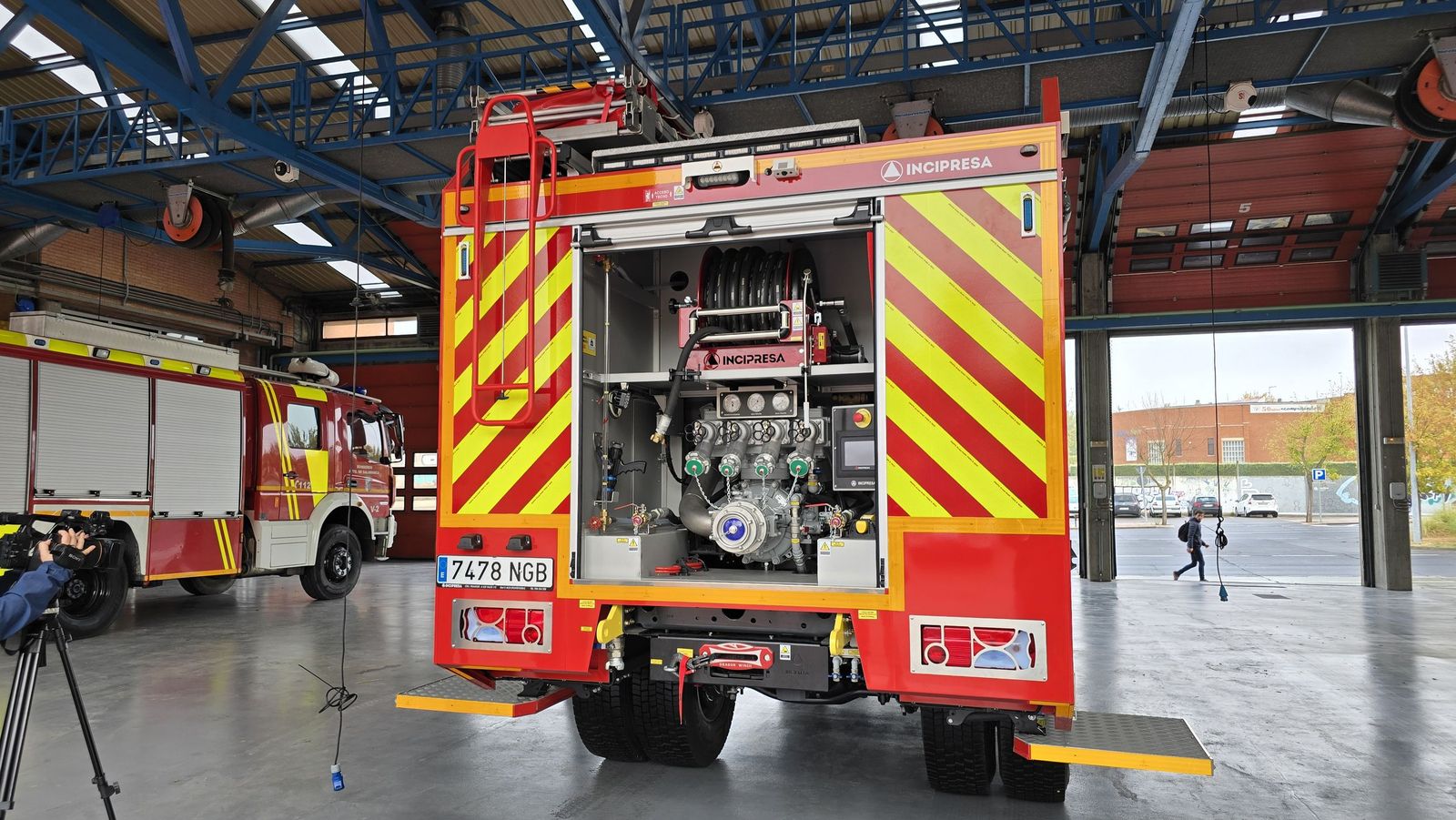 Presentación del nuevo vehículo nodriza del Servicio de Prevención, Extinción de Incendios y Salvamento