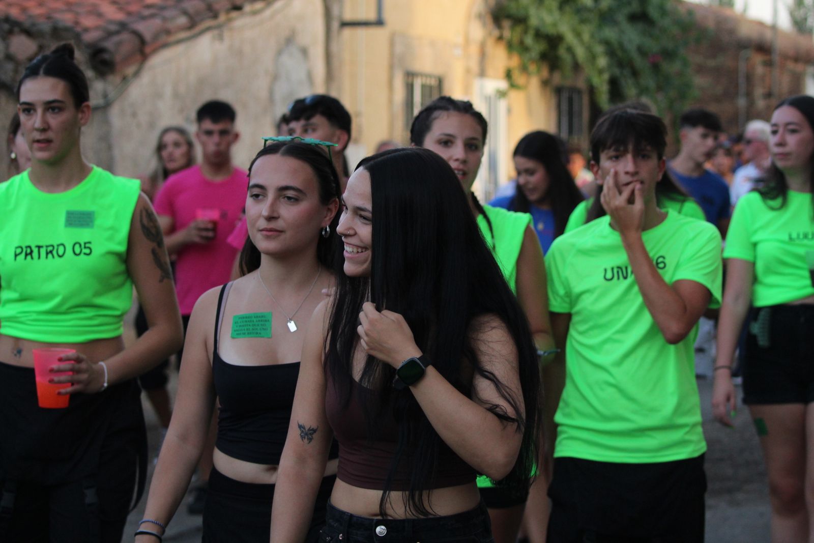 Doñinos de Salamanca. Pregón a cargo de la Asociación Noonan con Celia Vega Cepriá. Acto amenizado con sangría y la charanga El bombazo.