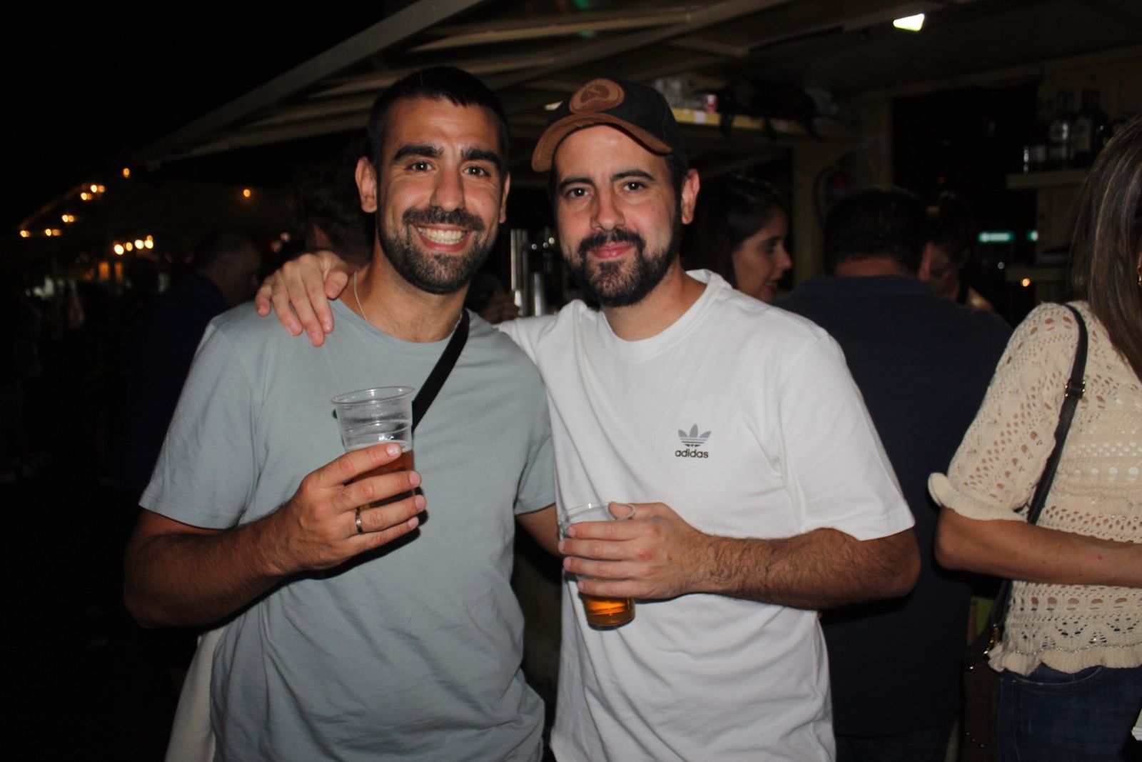 Ambiente en la Feria de Día en la tarde de este lunes