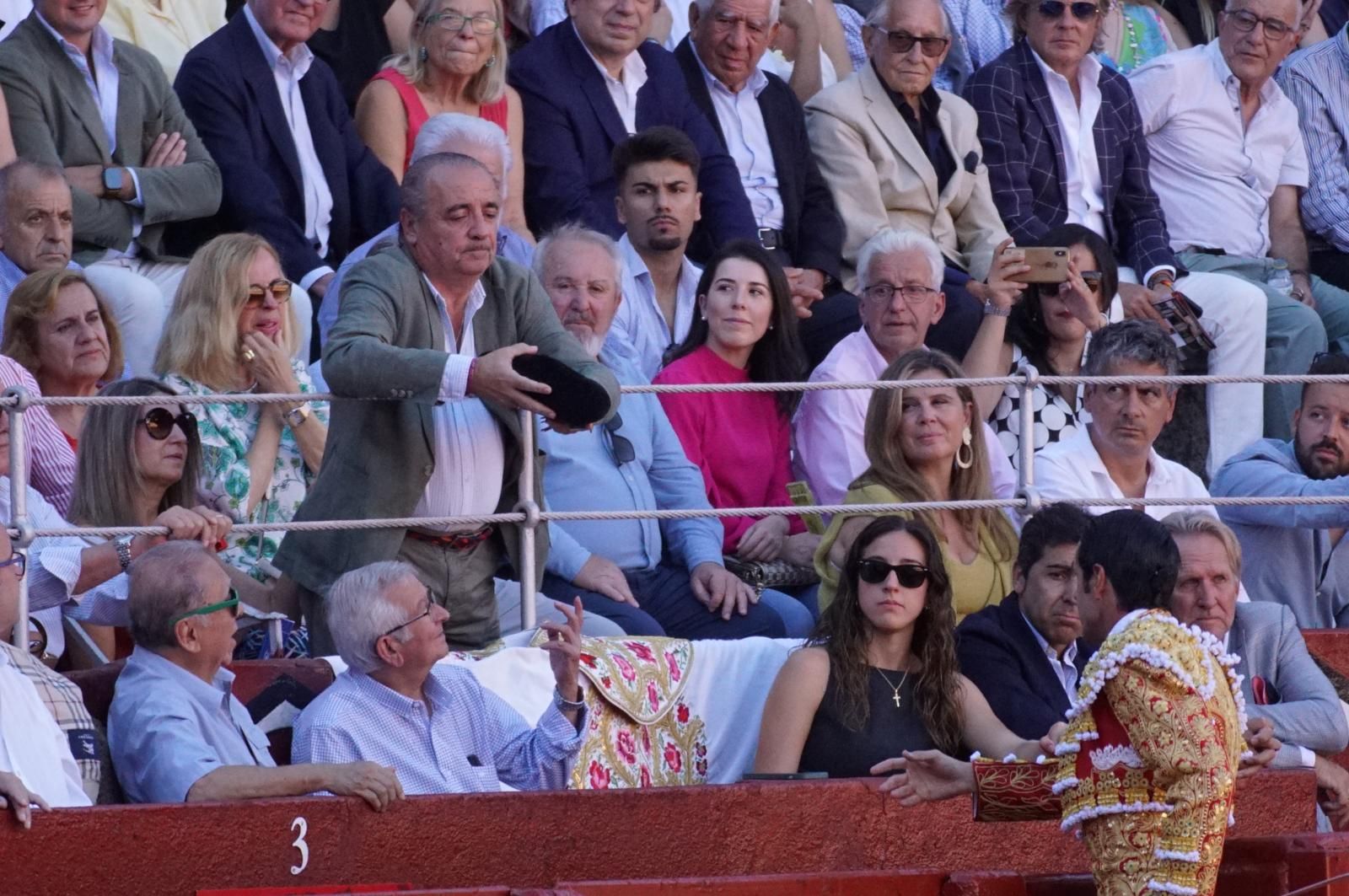 Emilio de Justo, Juan Ortega y Roca Rey inauguran el cartel de figuras en la feria de Salamanca: la corrida de Garcigrande en imágenes