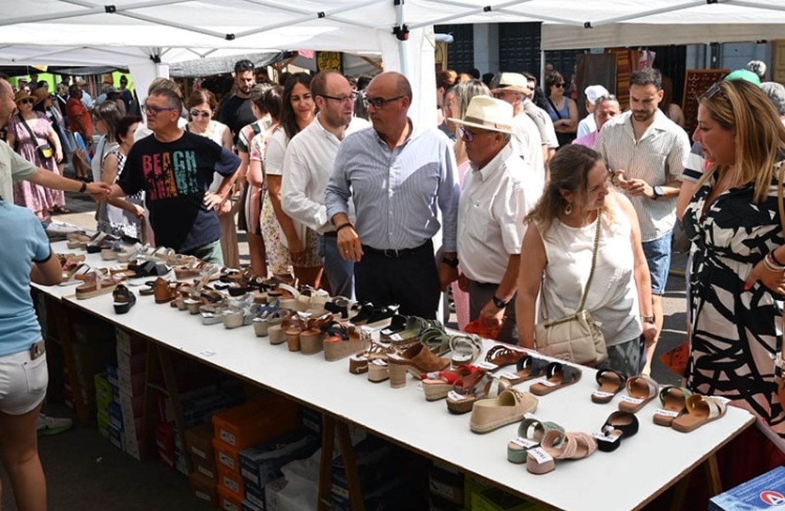 Gran ambiente en el Martes Chico de Ciudad Rodrigo: la primera cita comercial de agosto