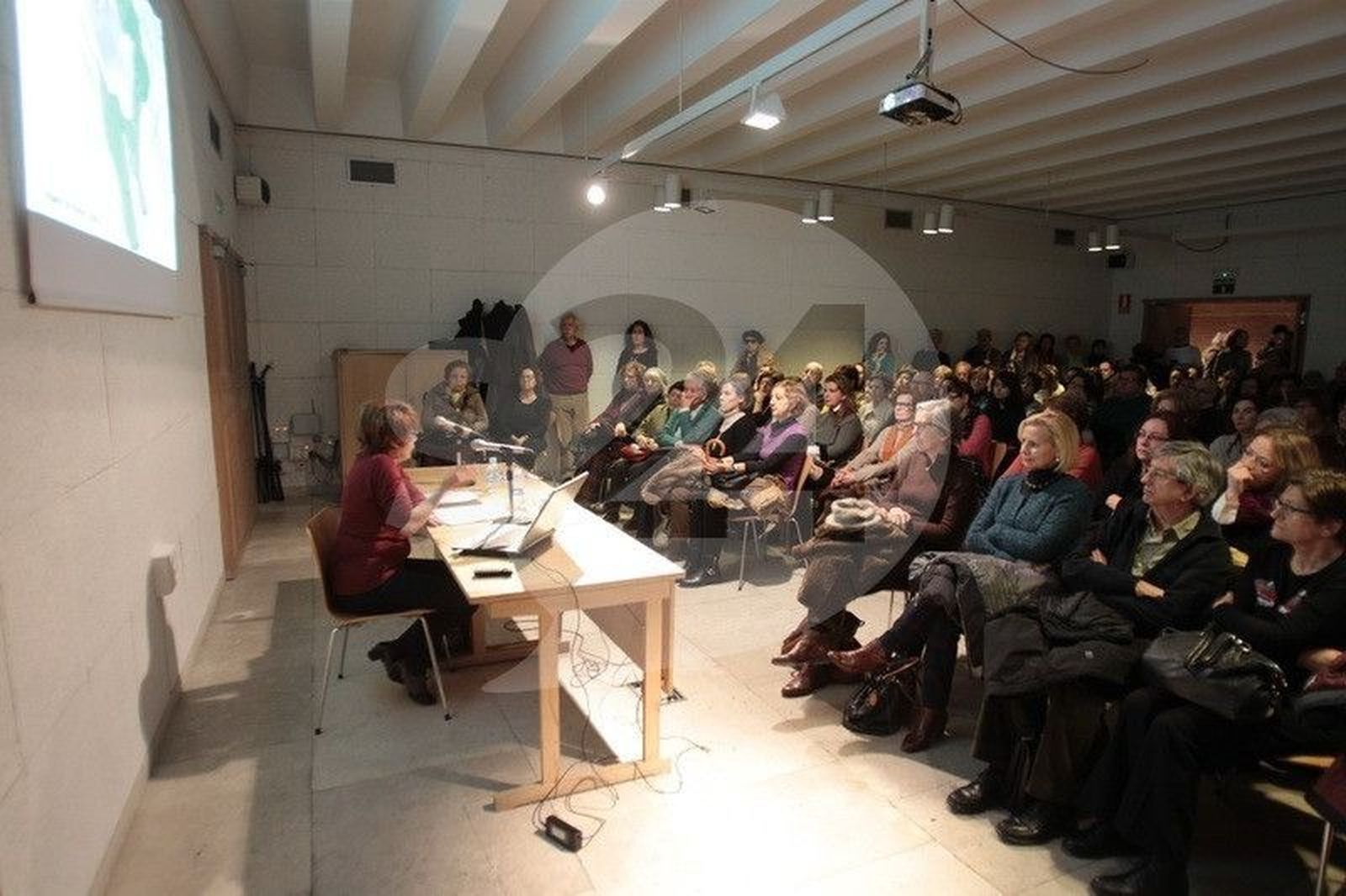 Conferencia de María José Hidalgo de la Vega