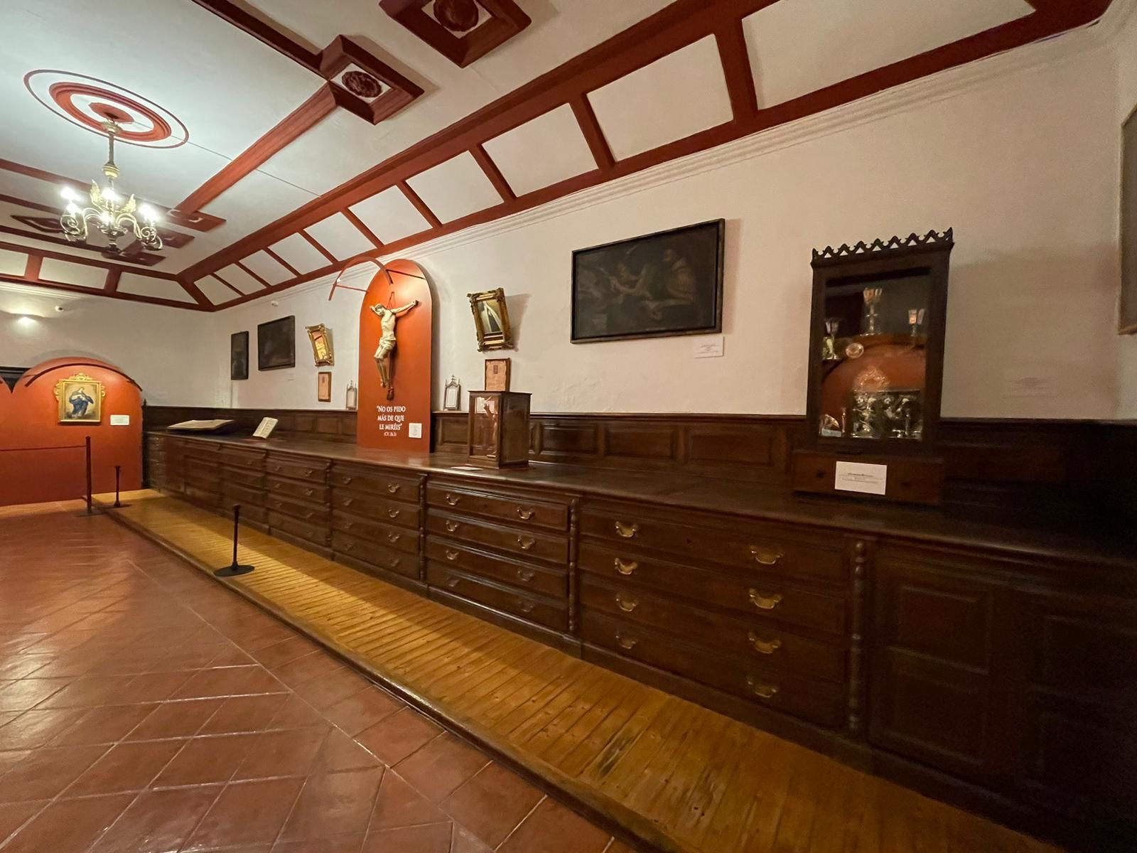 exposicion-artis-momentun-el-arte-en-tiempo-de-santa-teresa-en-el-convento-de-san-juan-alba-de-tormes-5