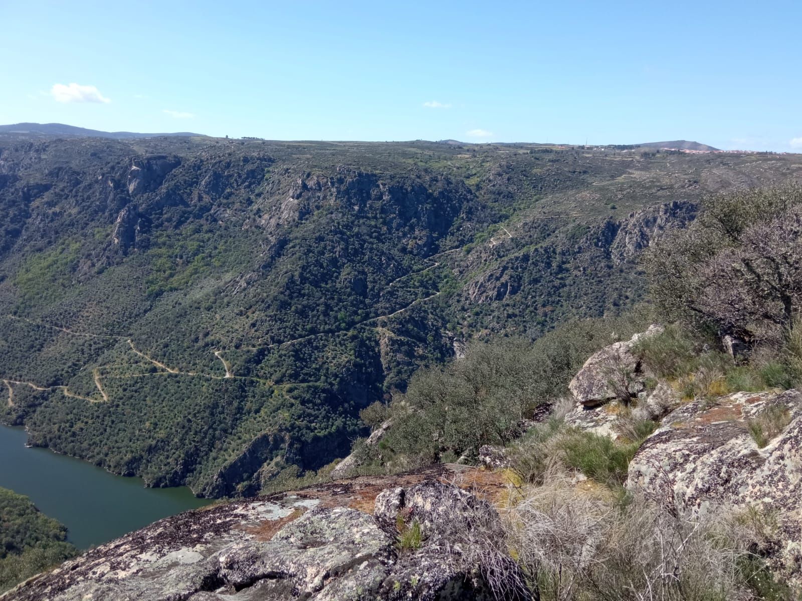 ruta-senderista-en-mieza-2023-26