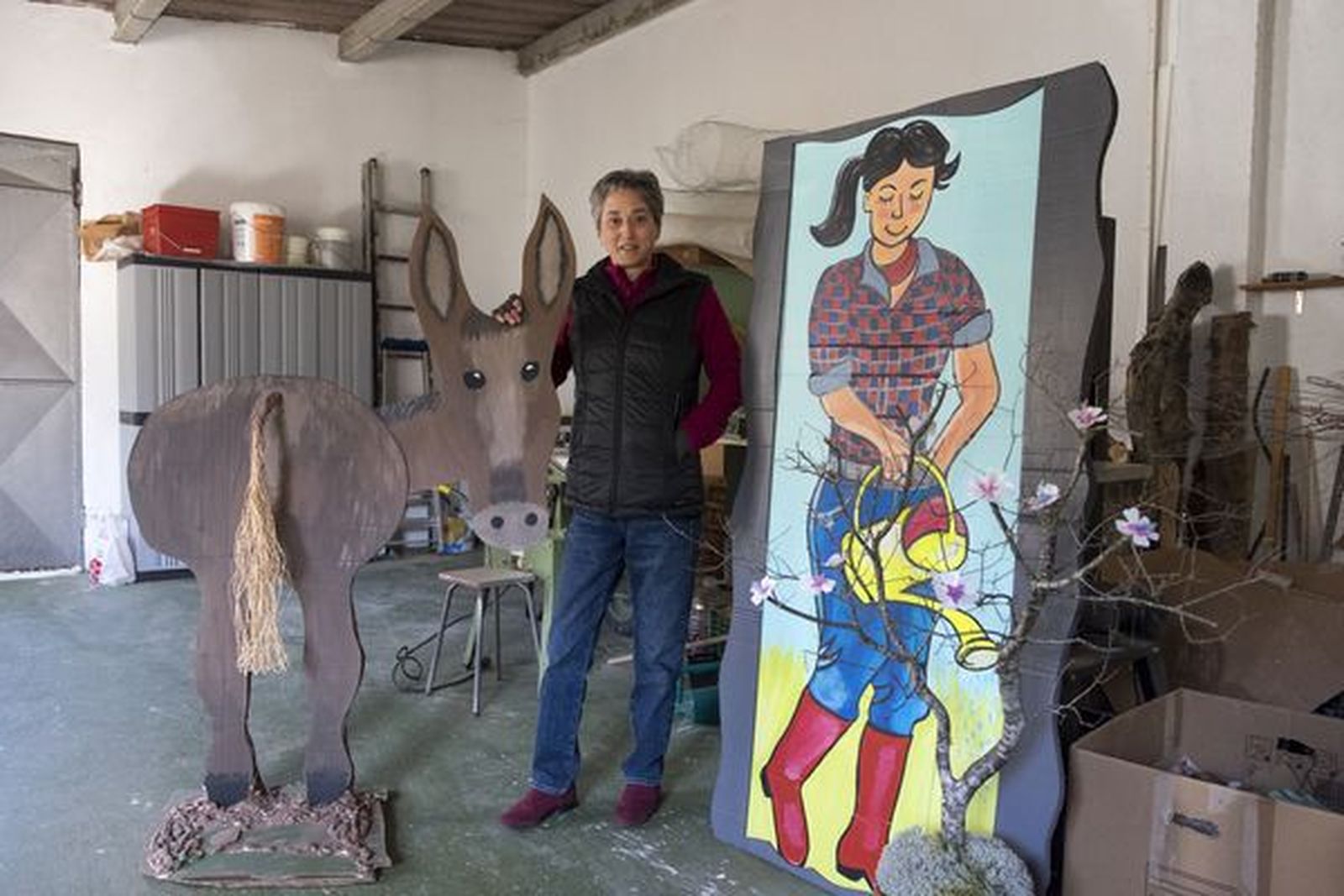 Vicenta Alvarez regresó a su pueblo, La Bouza, donde promueve la vida rural y trabaja frente a la despoblación en La Raya. Foto ICAL