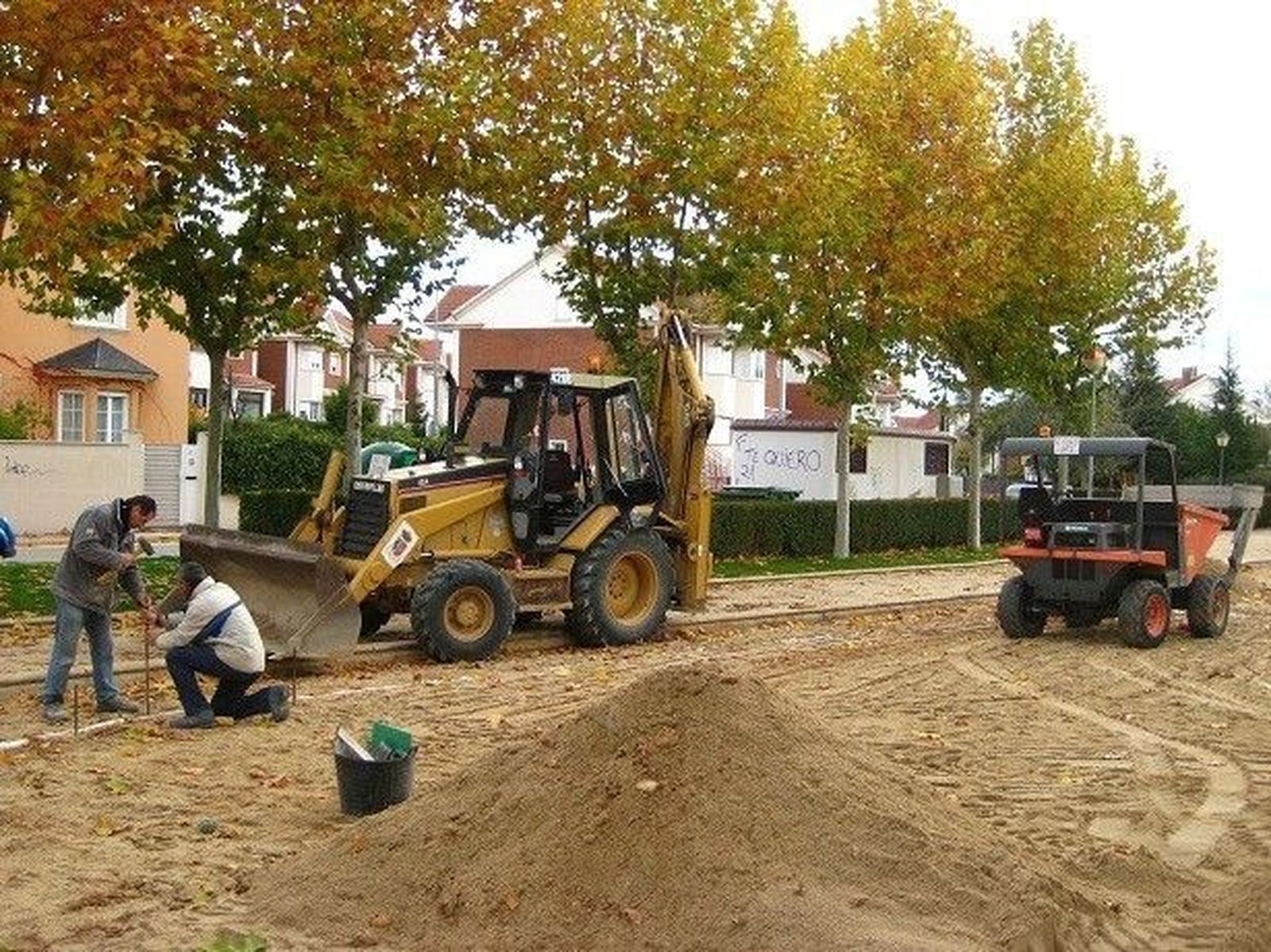 Inicio de las obras del parque infantil de La Recorva