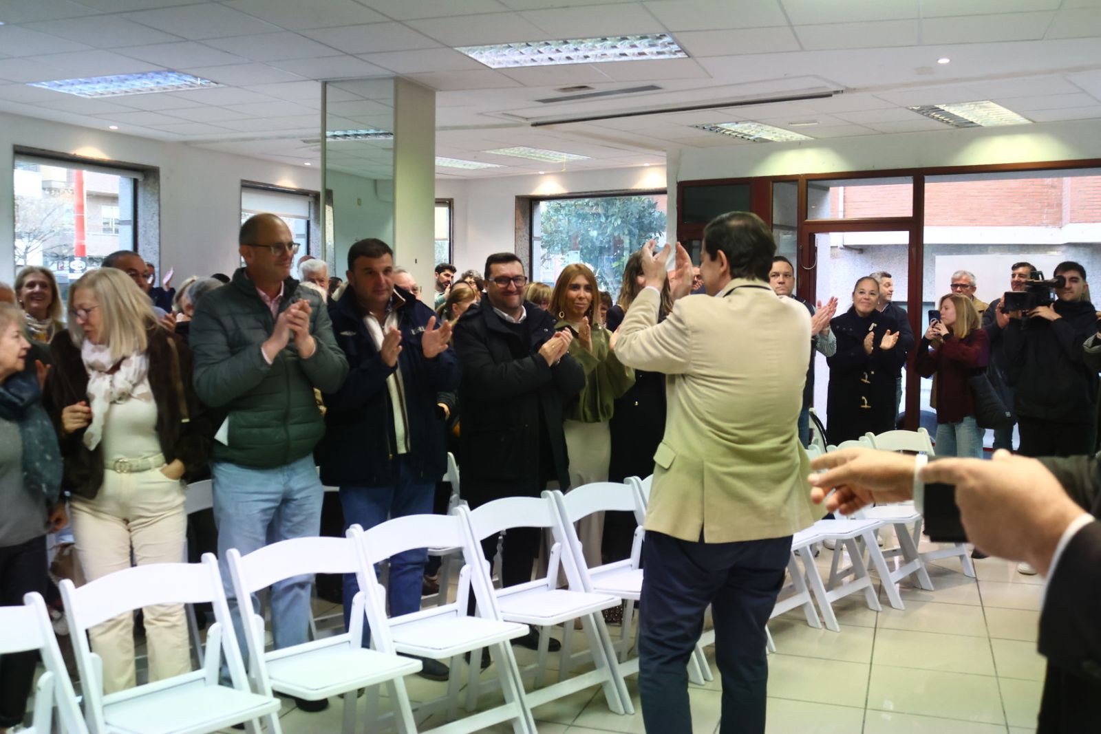 Alfonso Fernández Mañueco visita Santa Marta