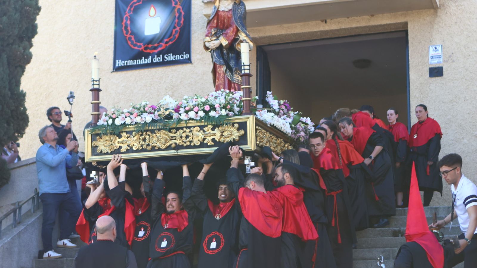 Procesión de la Hermandad del Silencio