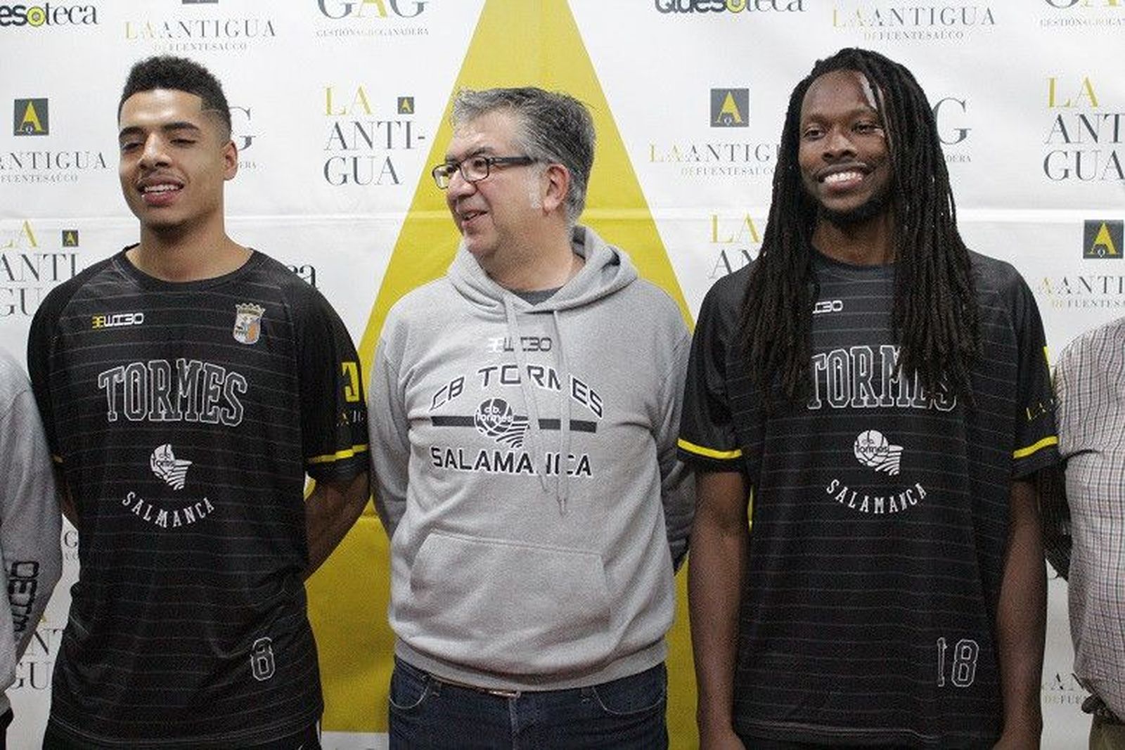 JosueySebastianjuntoalpresidentedelCBTormes