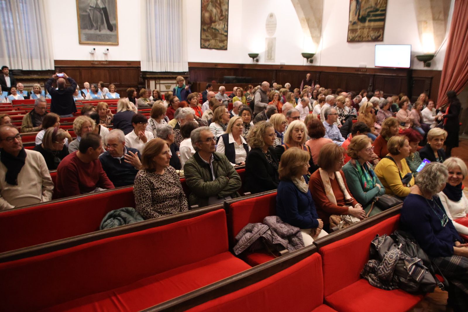 La Universidad de Salamanca inaugura el nuevo curso académico 2025-2026 del Programa Interuniversitario de la Experiencia