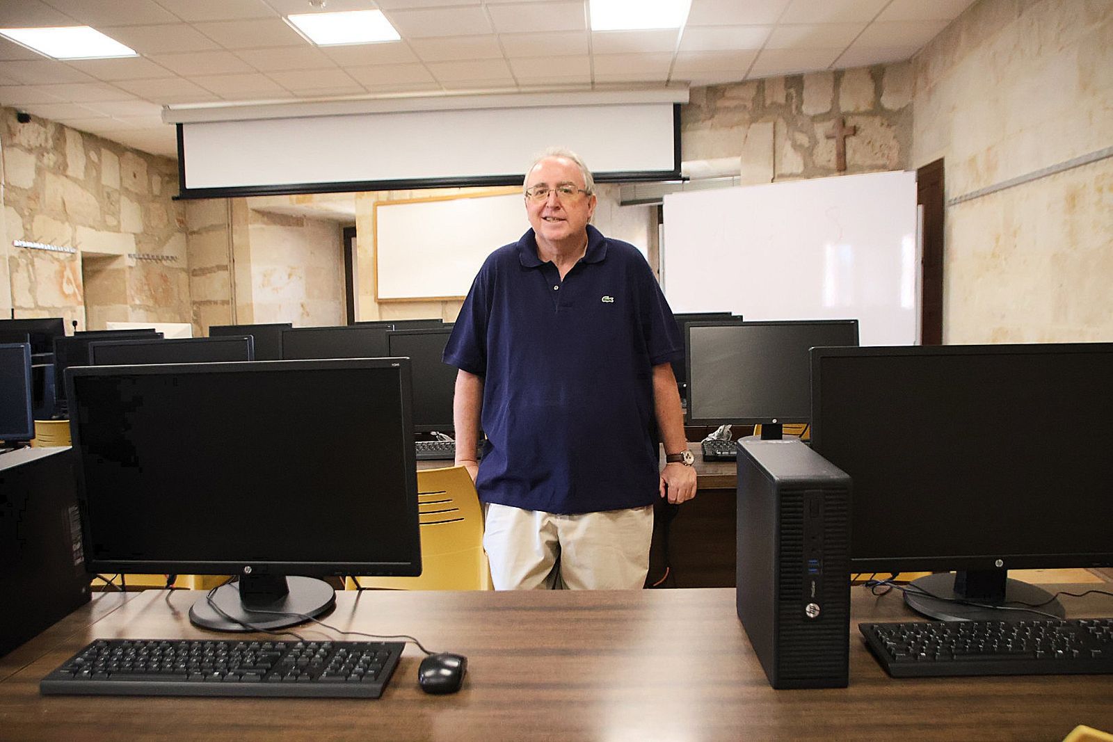 Vidal Alonso, decano de la Facultad de Informática