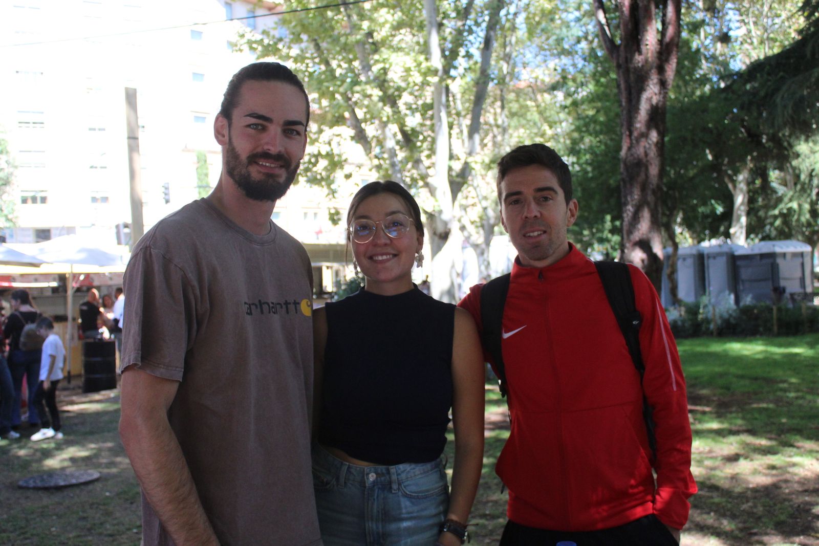 Ambiente en la Feria de Día en el mediodía de este jueves