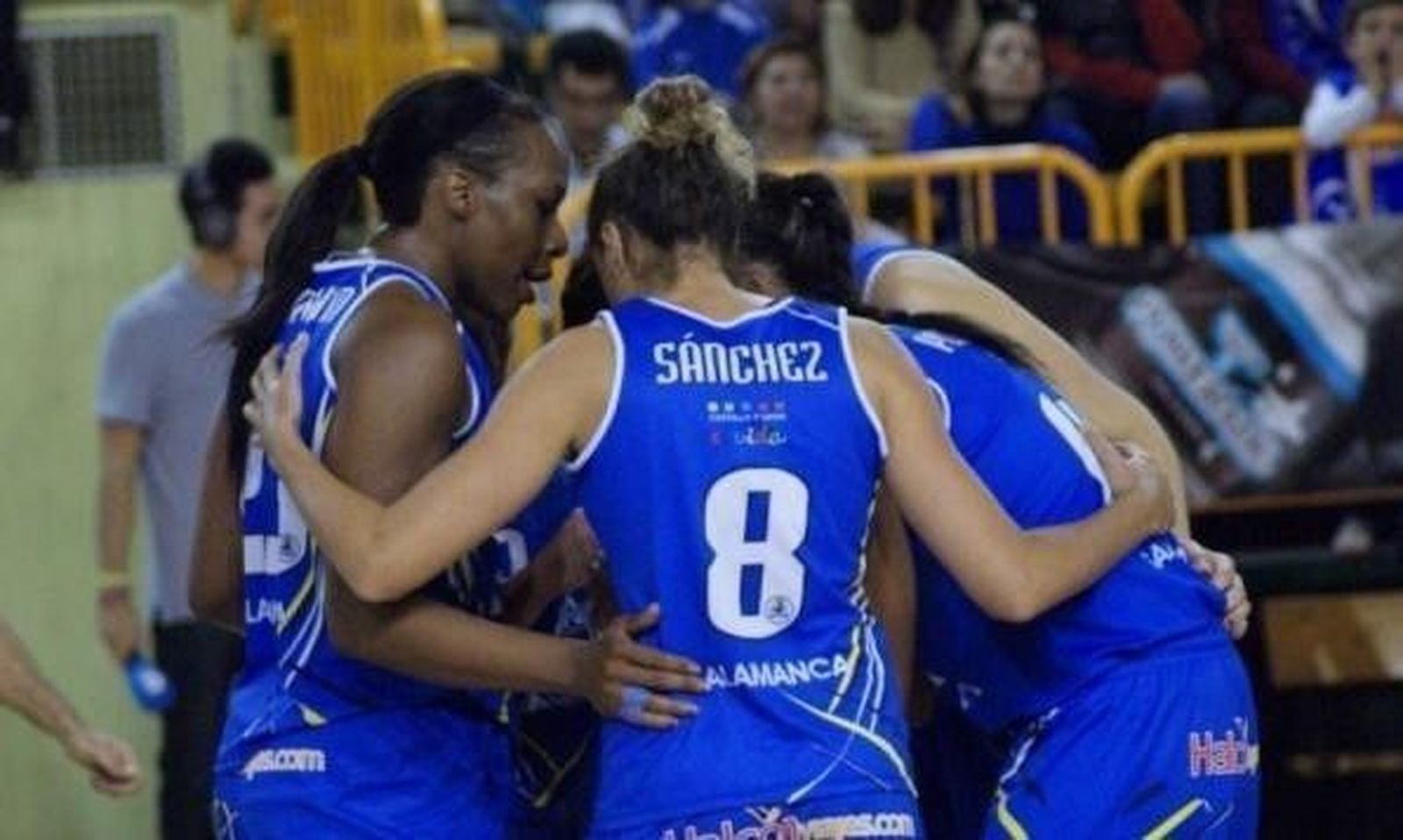 Viaje largo, partido duro, recuerdos mágicos y excelentes