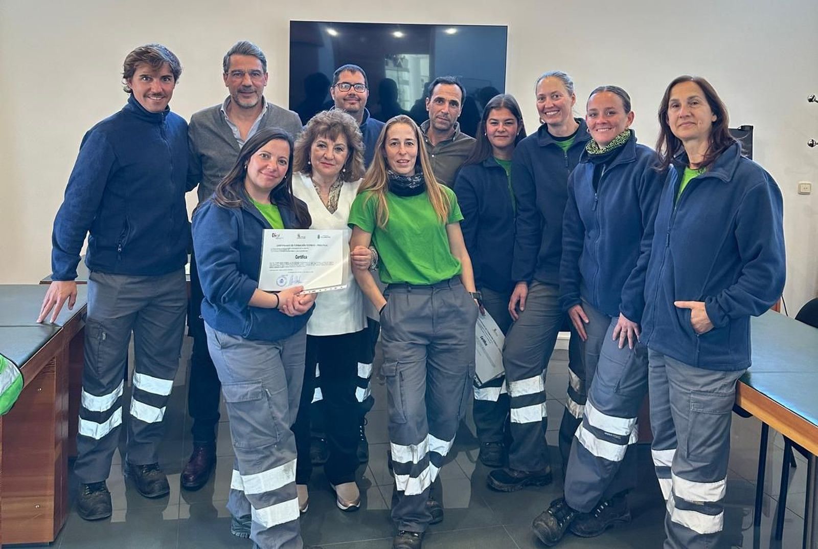 Clausura AFE de jardinería en Villamayor