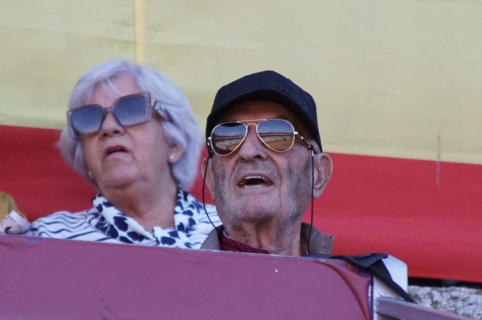 Así se ha vivido la primera corrida de la feria 2025 en La Glorieta: imágenes del ambiente en los tendidos y en el patio de cuadrillas