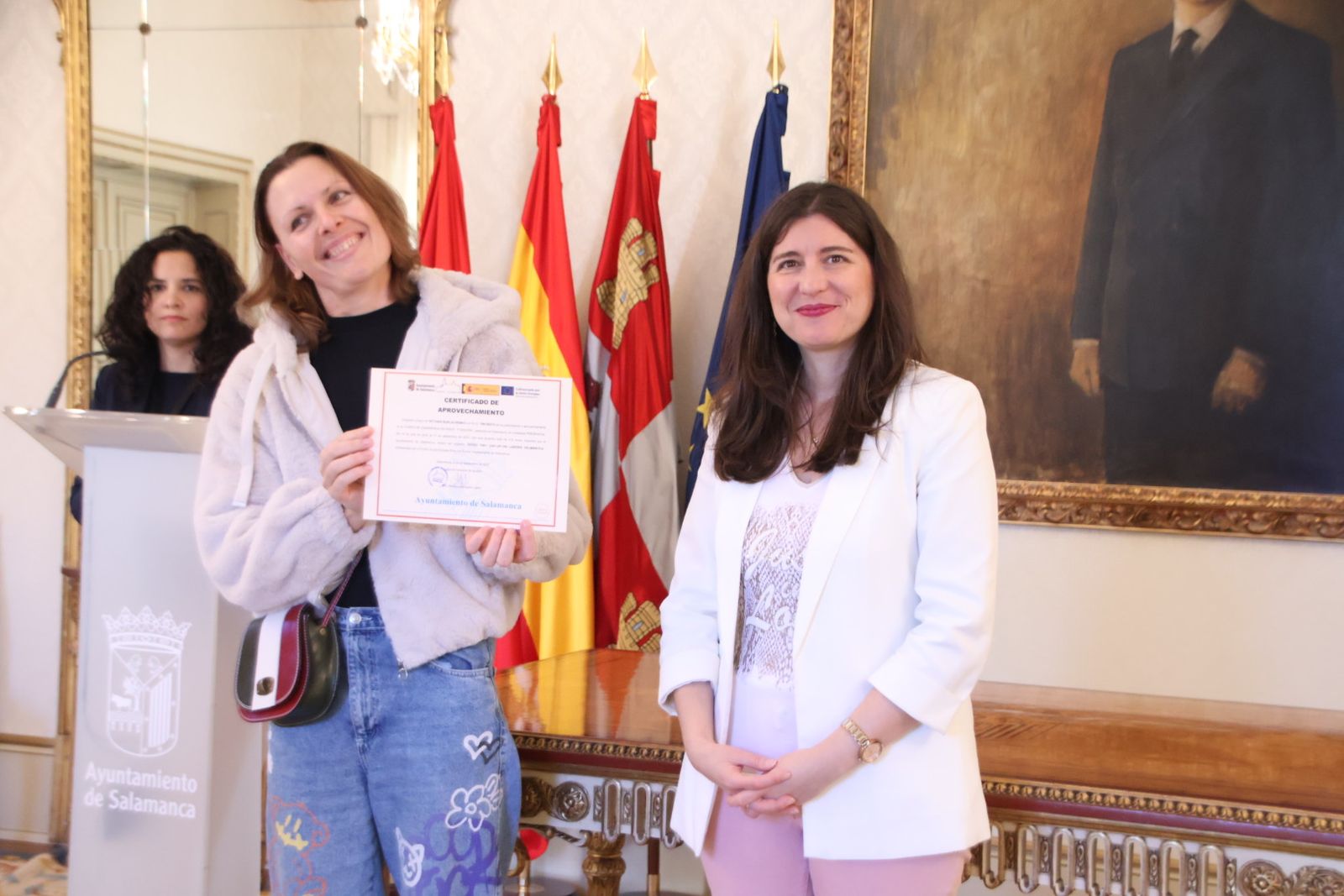 Entrega de diplomas de los primeros cursos de formación del proyecto Laboris Helmántica