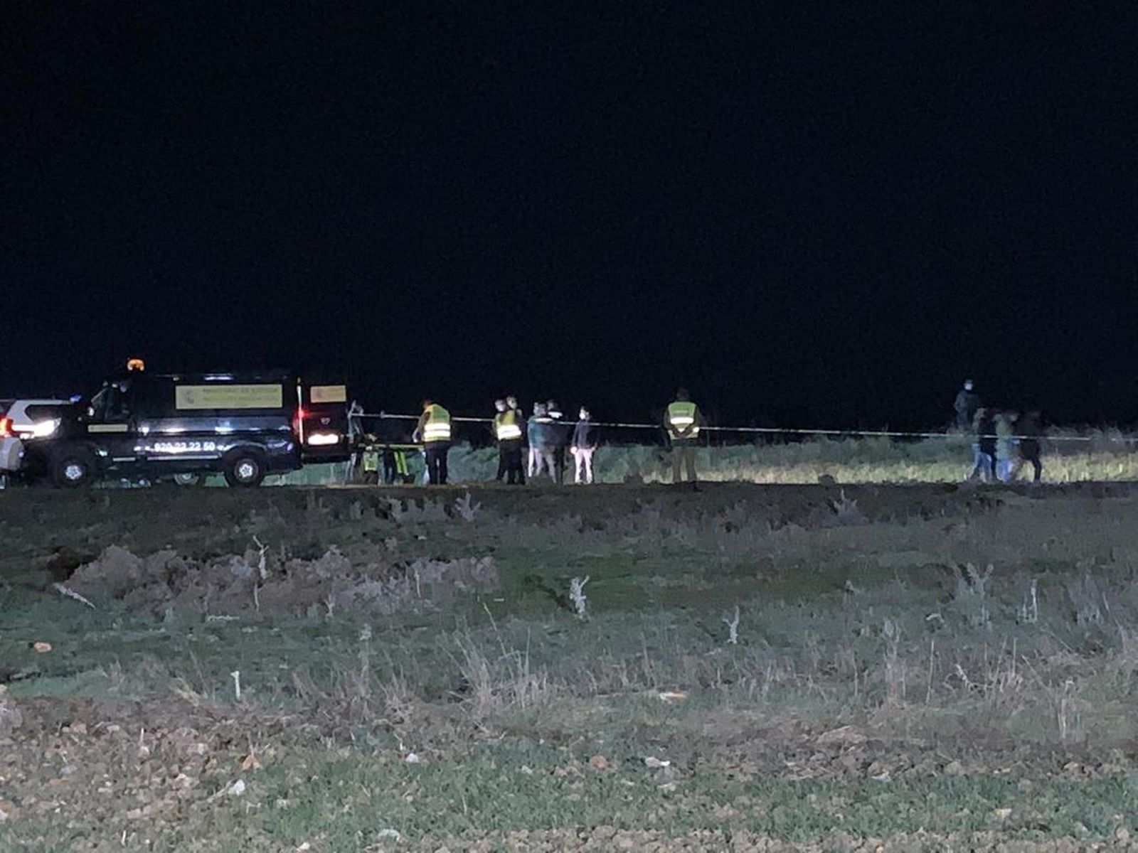 El furgón forense en el lugar de un hallazgo. Foto de archivo.