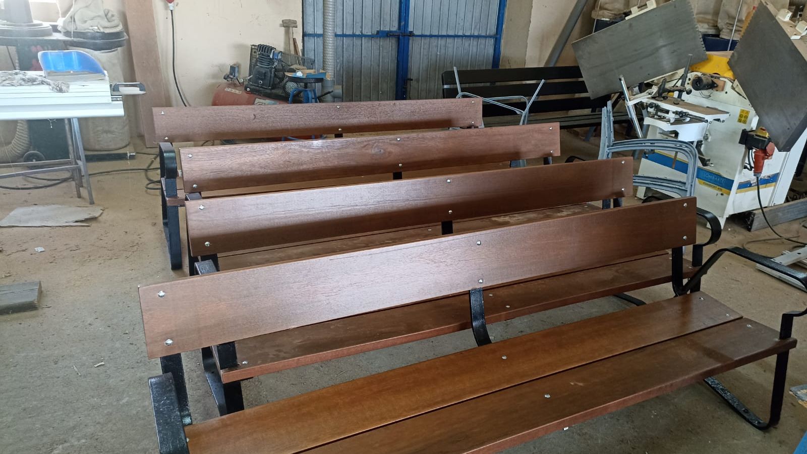 Nuevos bancos en Zamora