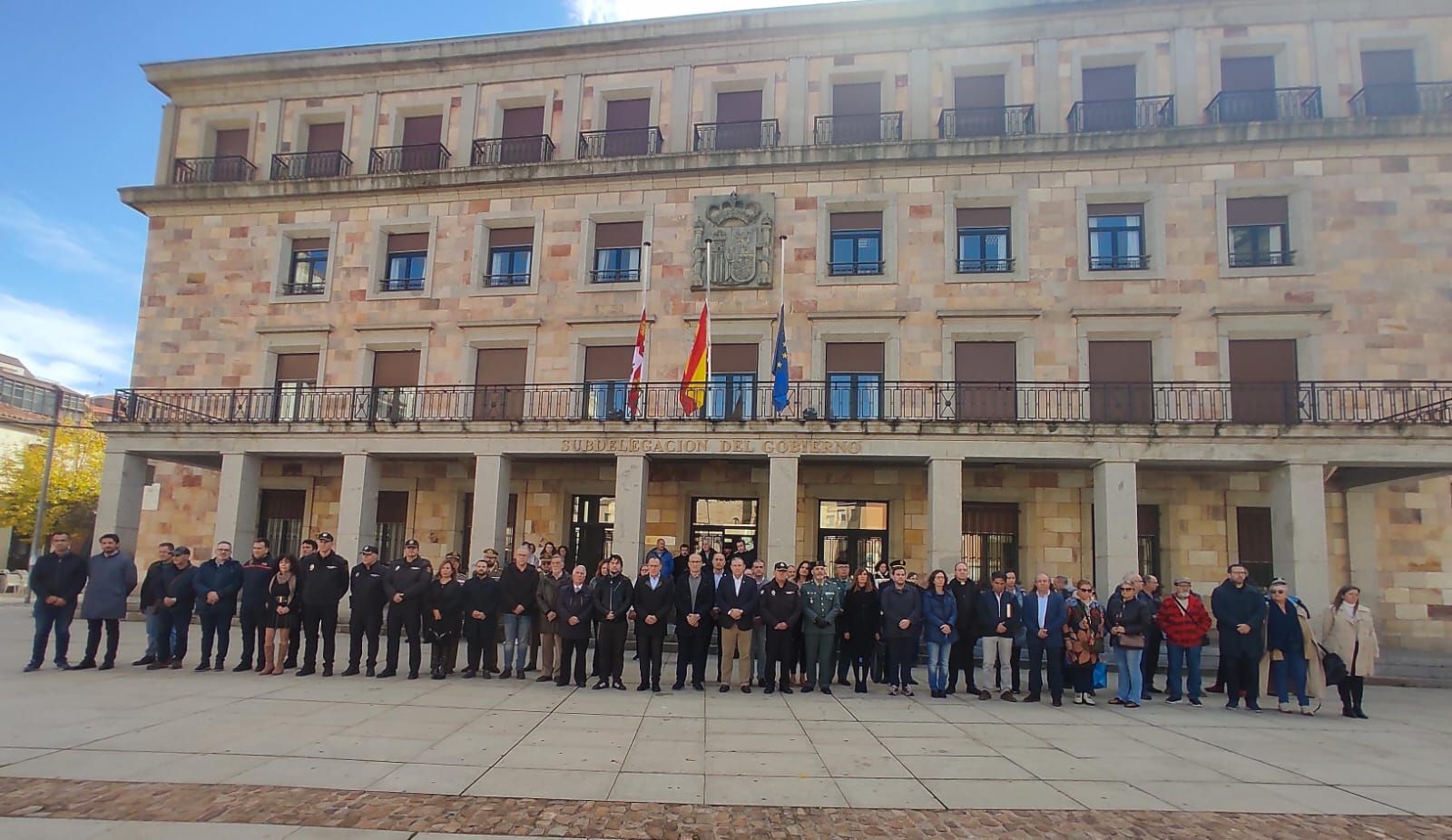 Minuto de silencio en Zamora por fallecidos en la DANA