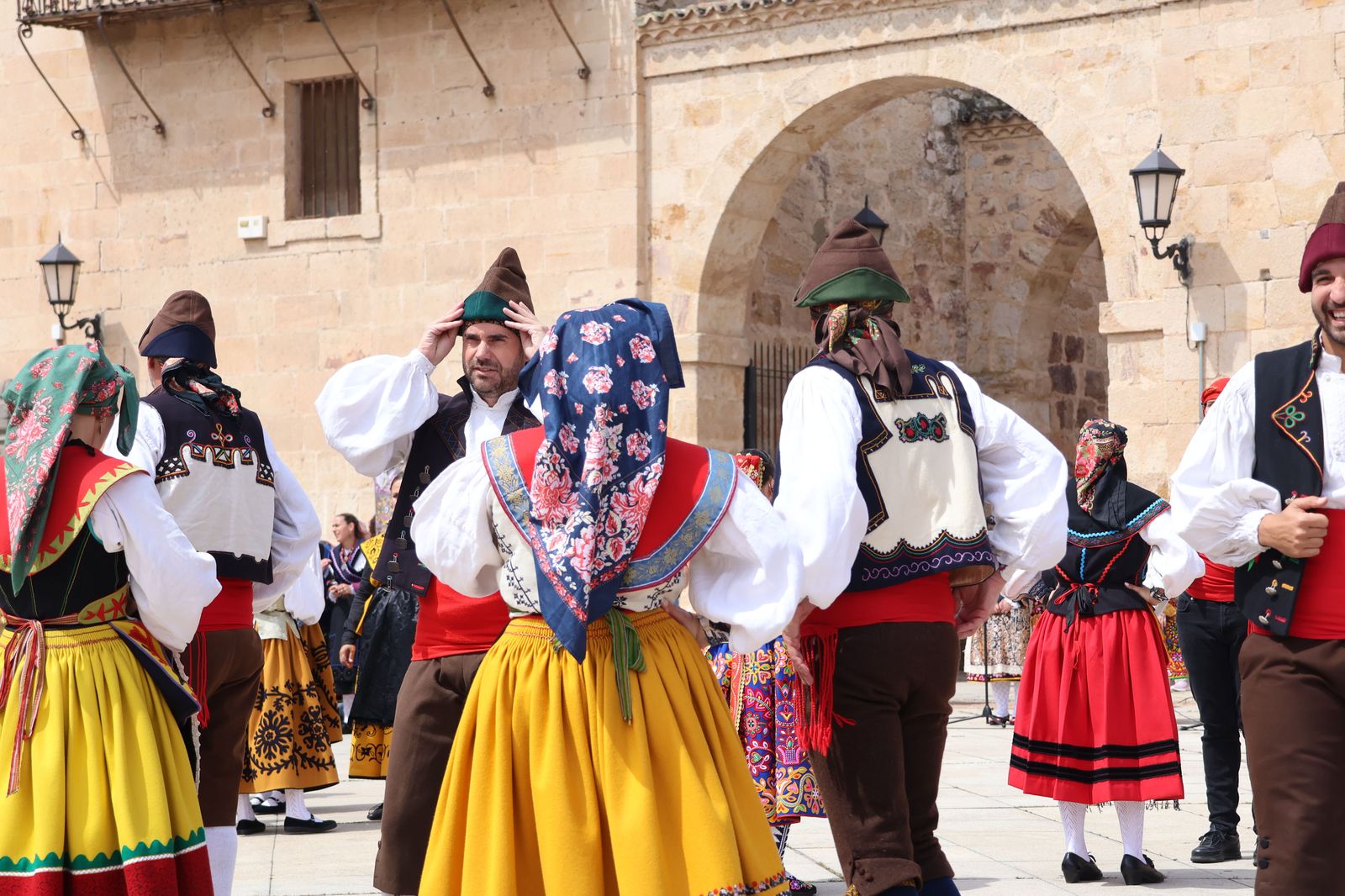 el-bolero-de-algodre-en-la-plaza-de-la-catedral-19