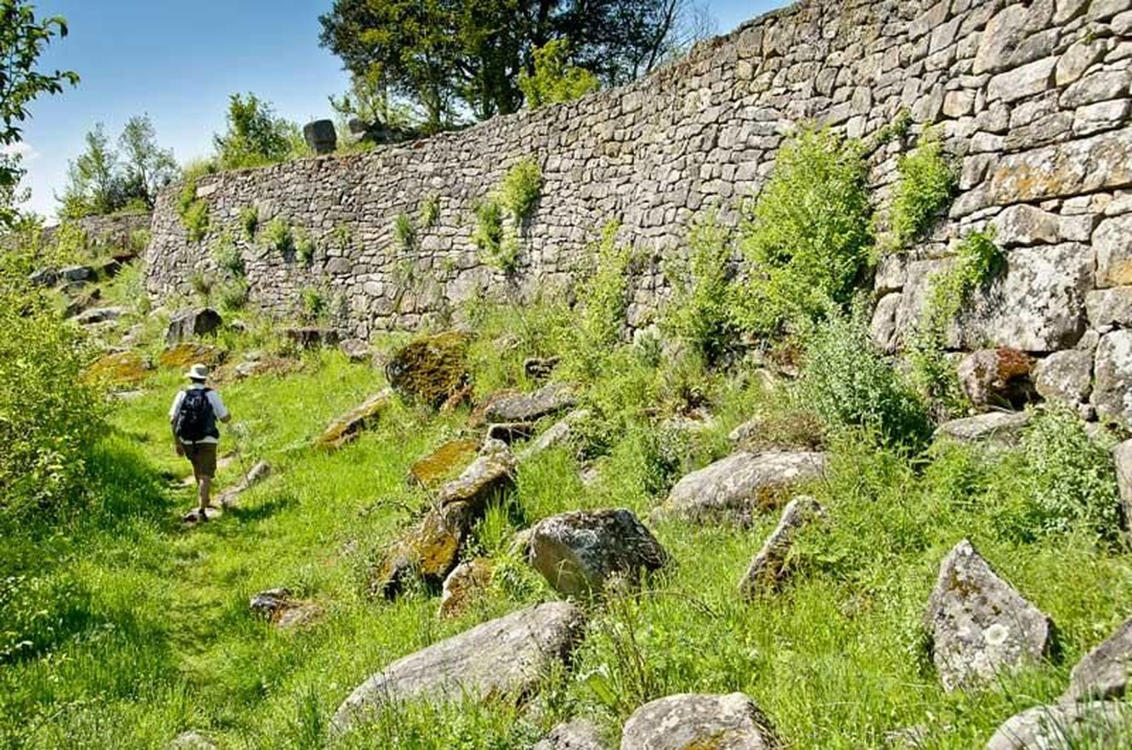 Territorio Vetón. Castro de Yecla. Diputación de Salamanca
