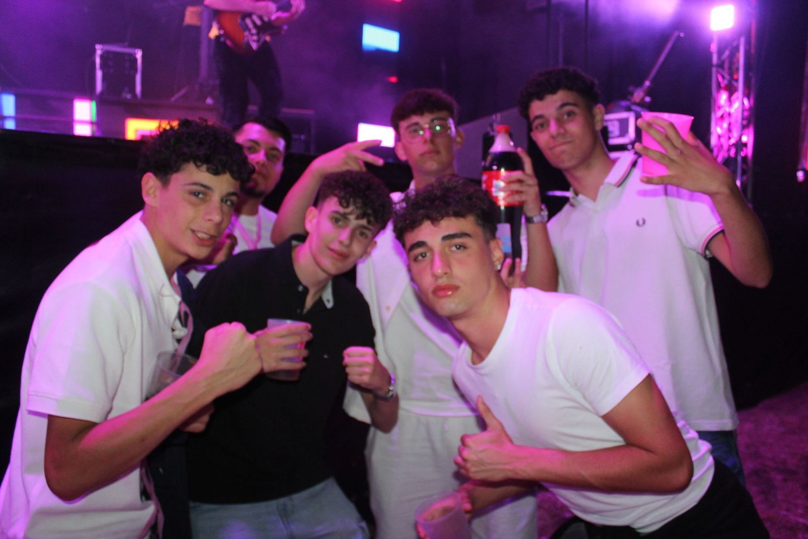 img-2001