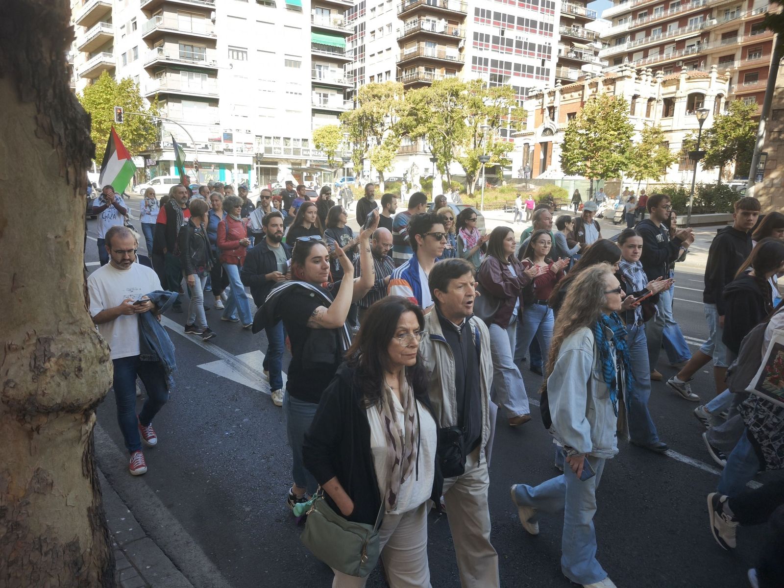 Los estudiantes de Salamanca recorren Salamanca alzando la voz por Palestina