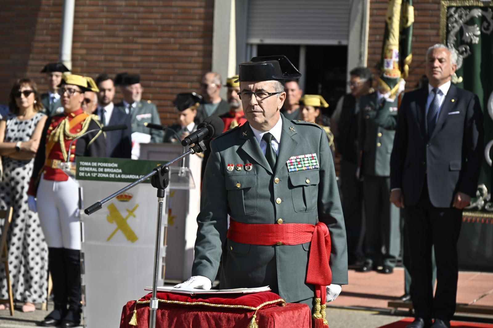 Toma de posesión del nuevo jefe de la Guardia Civil en Castilla y León, José Antonio Fernández de la Luz