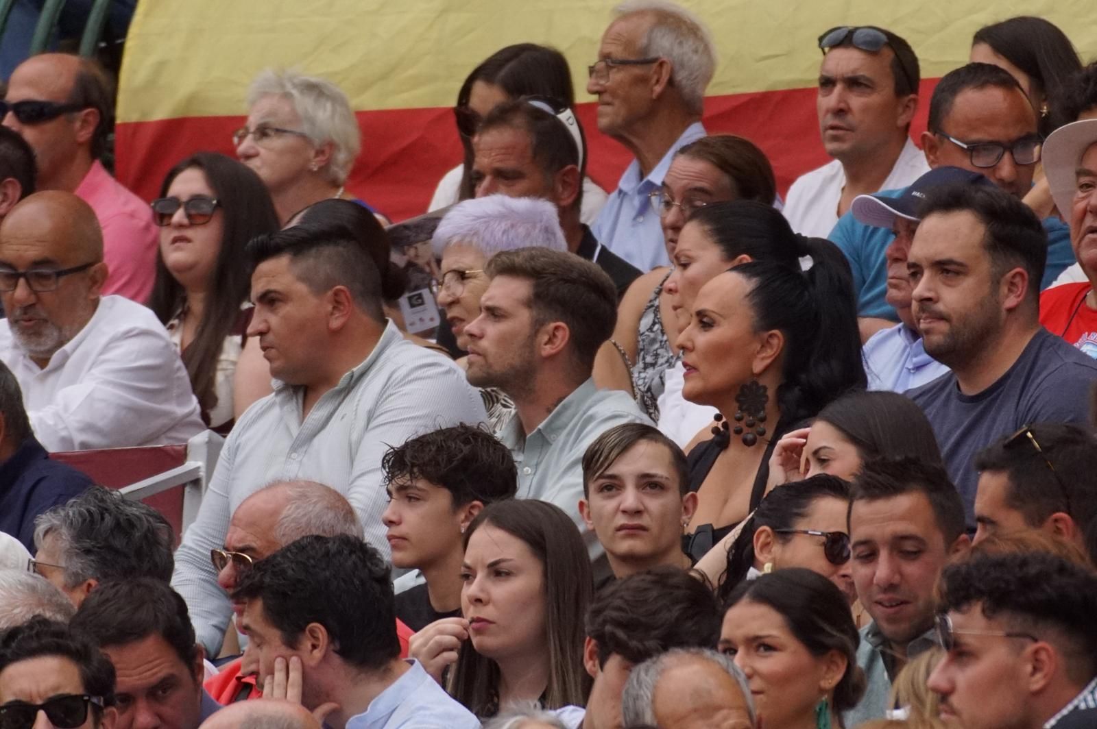 Gran ambiente en La Glorieta para la tarde de toros de Morante de la Puebla, Ismael Martín y Marco Pérez