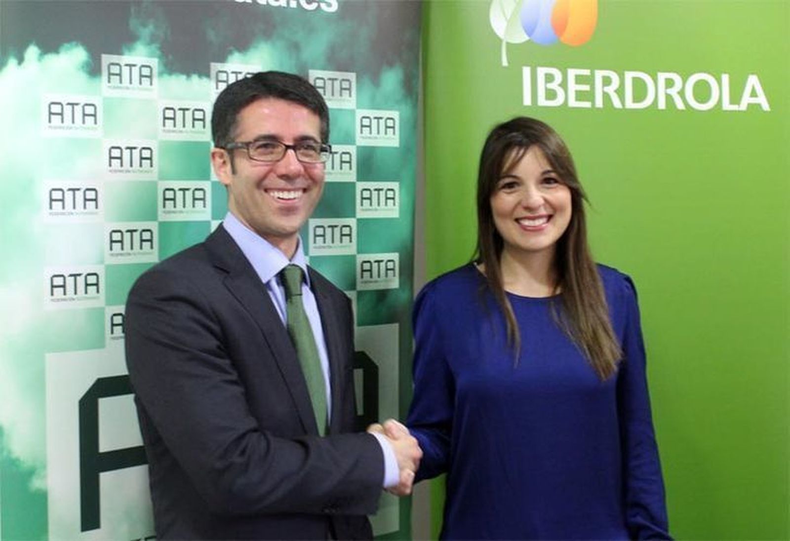 Iberdrola y ATA Castilla y León firman un acuerdo para ofrecer servicios energéticos personalizados