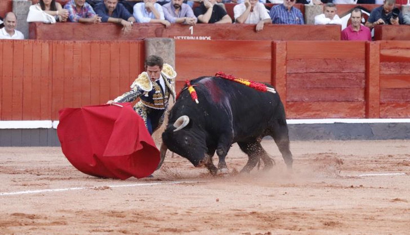 Corrida de Garcigrande: momentos más destacados del segundo festejo de abono de la Feria Taurina Virgen de la Vega 2022. Fotos Andrea M.