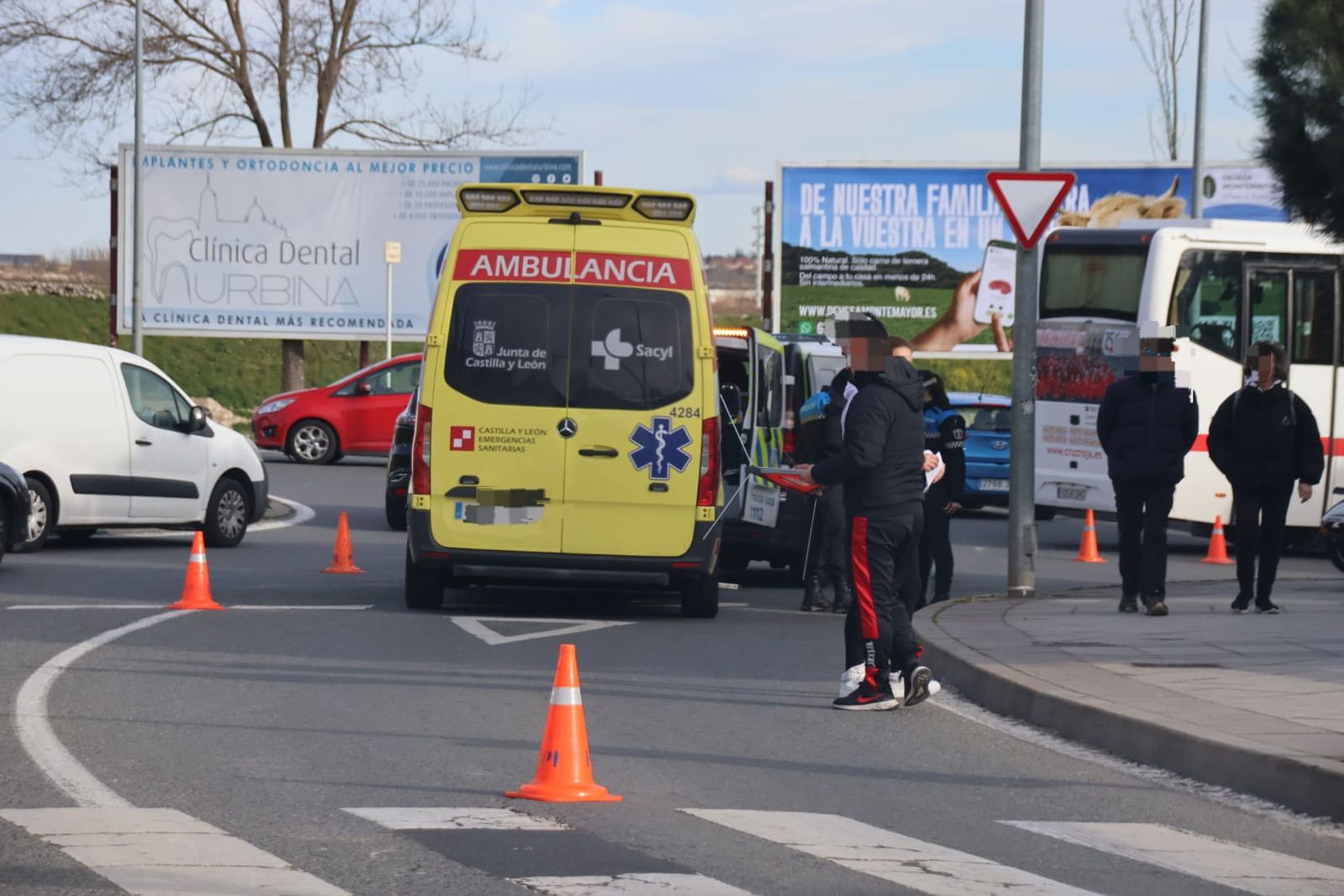 whatsapp-image-2024-03-06-at-17-28-54-1