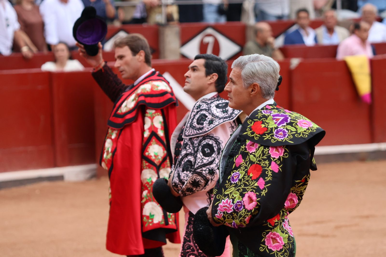 Ismael Martín, Marco Pérez y el aclamado regreso de Morante de la Puebla: su paso por La Glorieta en imágenes