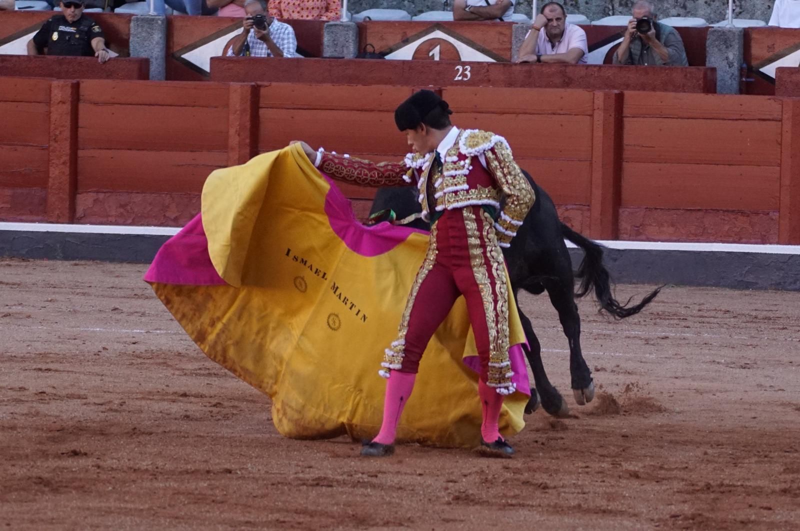 Presencia salmantina por partida doble en la primera corrida de la feria: Damián Castaño e Ismael Martín junto al mexicano Diego San Román