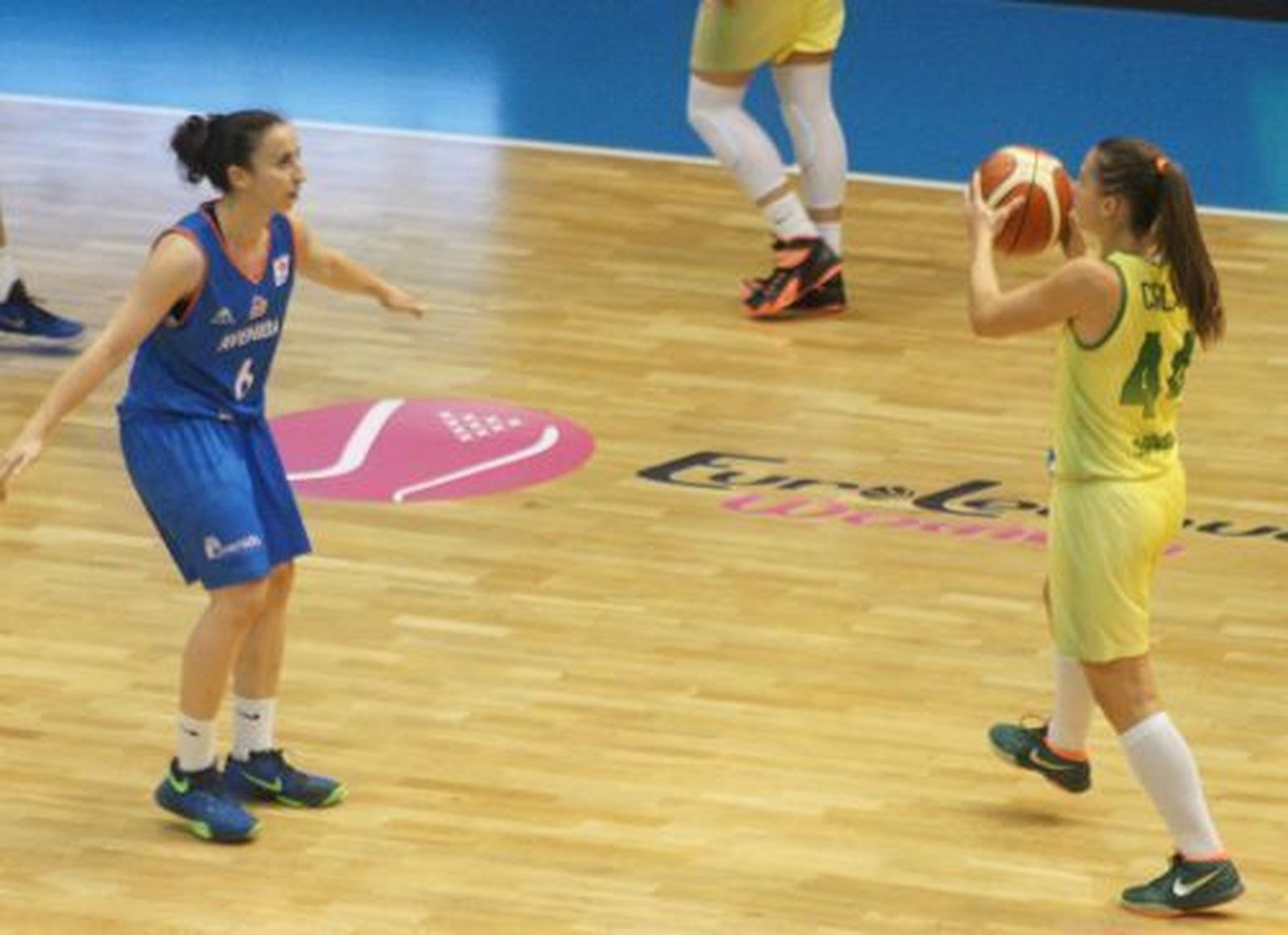 Perfumerías Avenida nada para morir en la orilla
