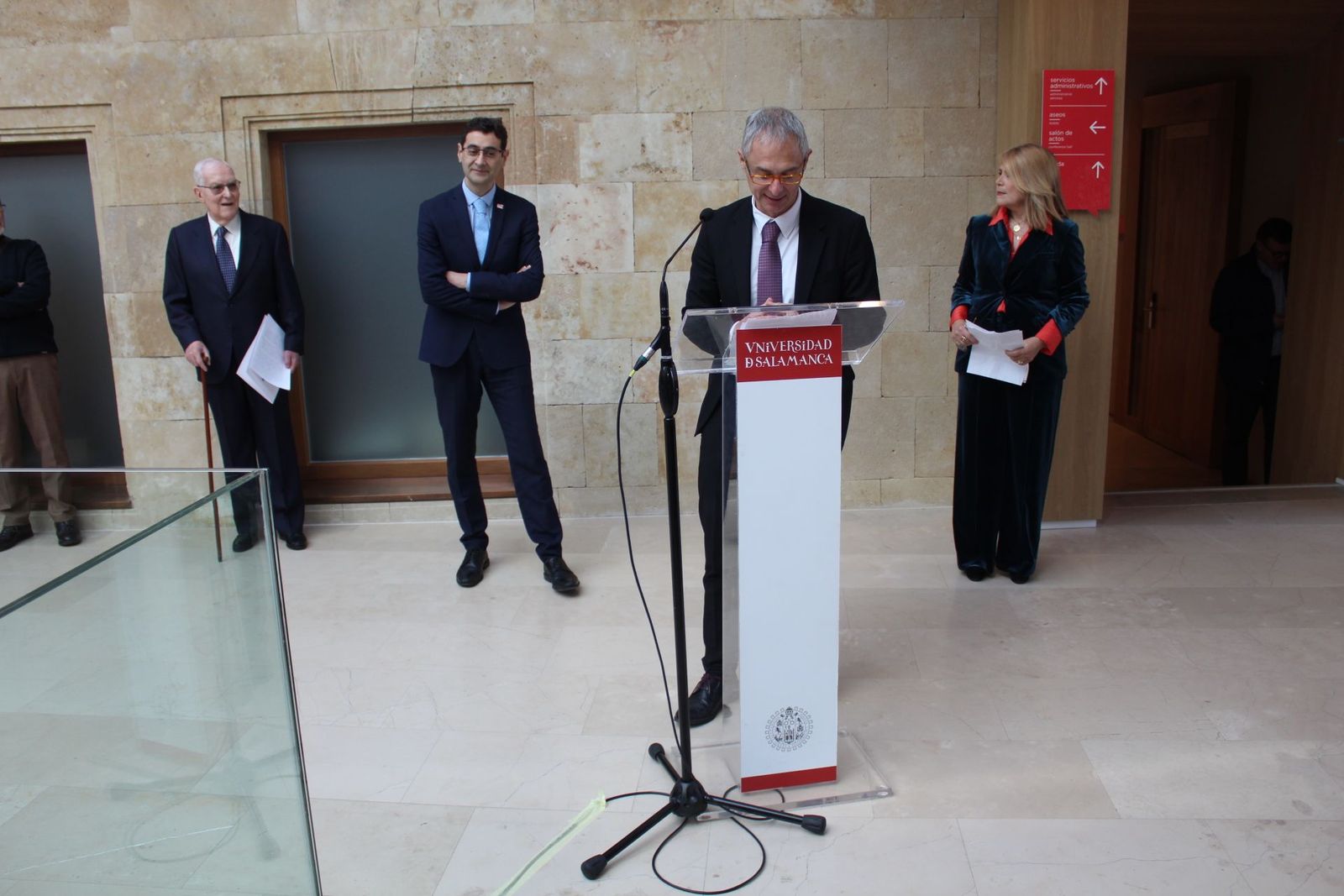 Homenaje a los directores de Cursos Internacionales de los 60 años
