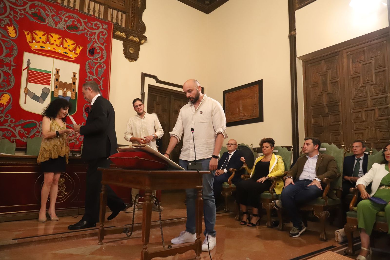 jura-del-cargo-de-los-concejales-del-ayuntamiento-23