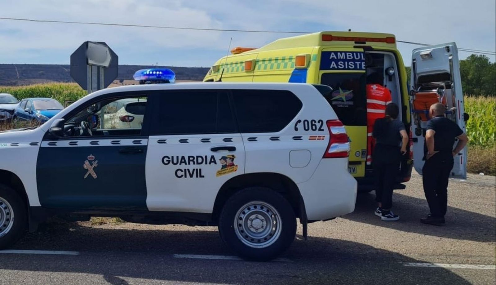Guardia Civil y ambulancia en Zamora. Foto de archivo Guardia Civil y ambulancia en Zamora. Foto de archivo