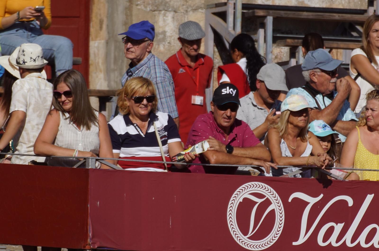 Tradicional Desenjaule en la Plaza de Toros La Glorieta