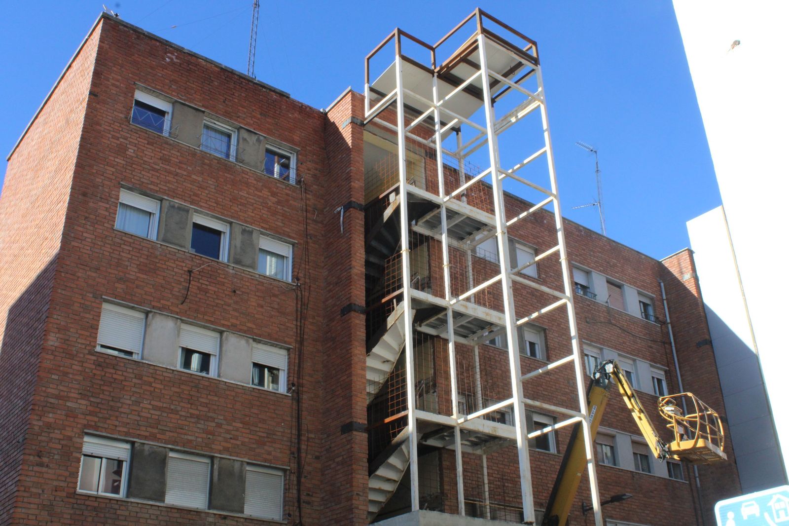 Bloques calle Río Riofrío  (36).JPG