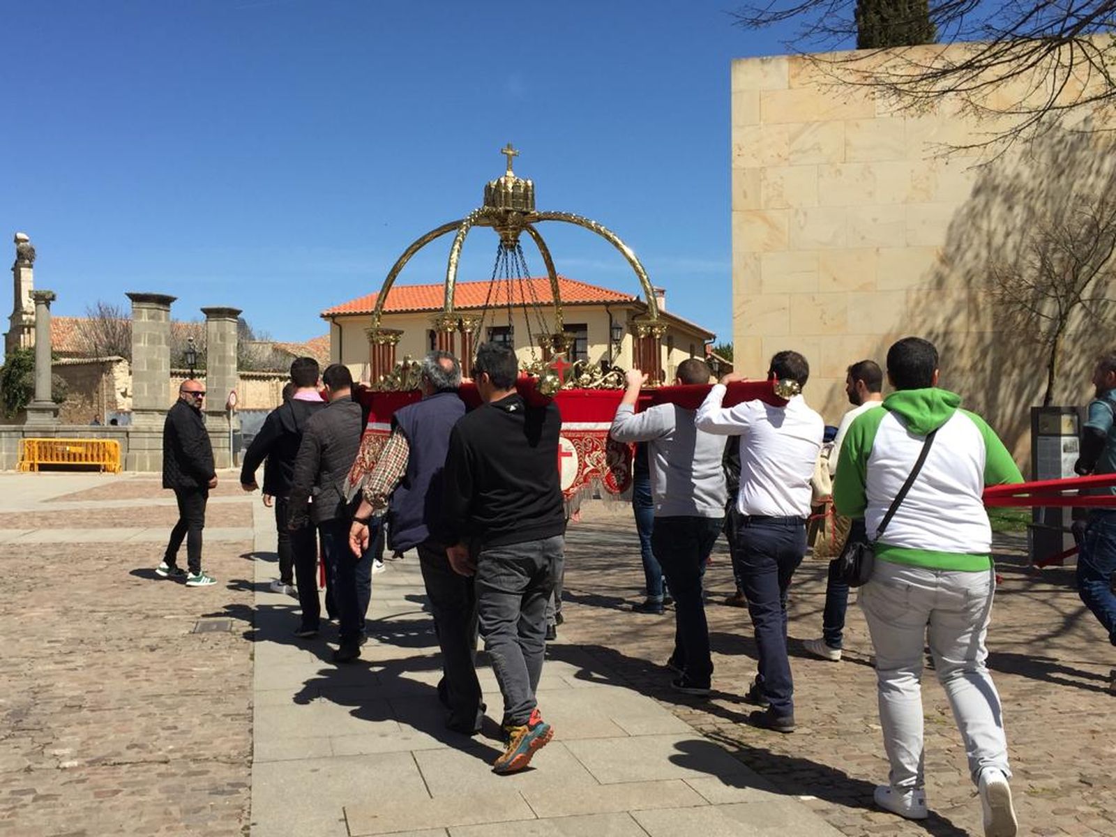 traslado-del-pebetero-torrel-del-salvador-2