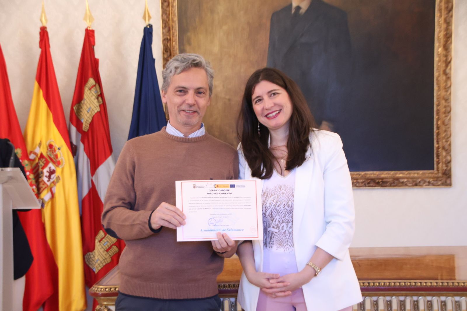 Entrega de diplomas de los primeros cursos de formación del proyecto Laboris Helmántica