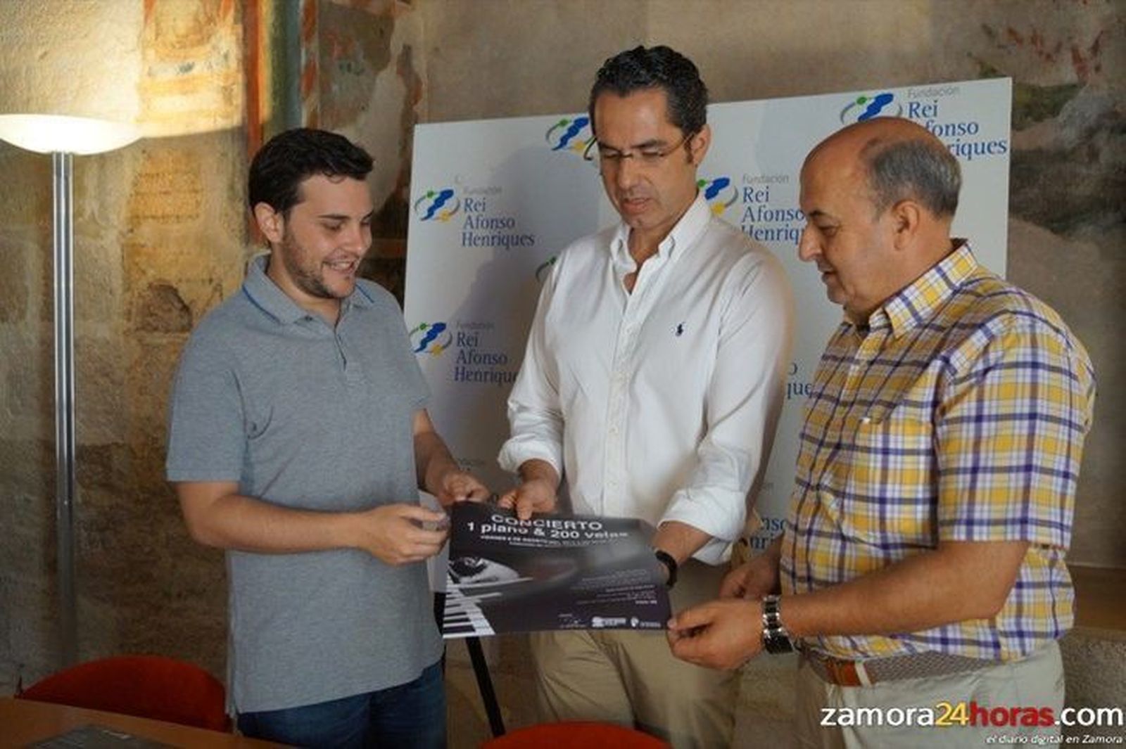 Las velas iluminarán la FRAH en un concierto especial que ensalza la belleza del antiguo convento de San Francisco