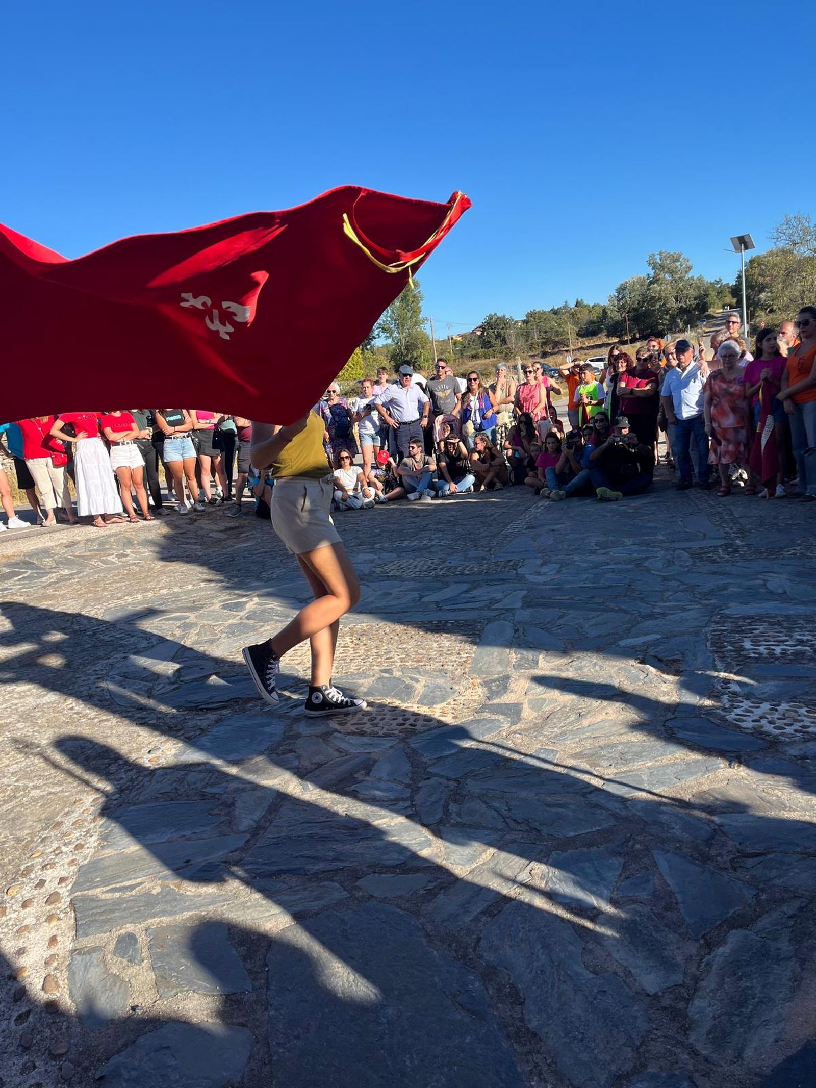 Bajada del Cristo a la ermita Barruecopardo (19).jpeg