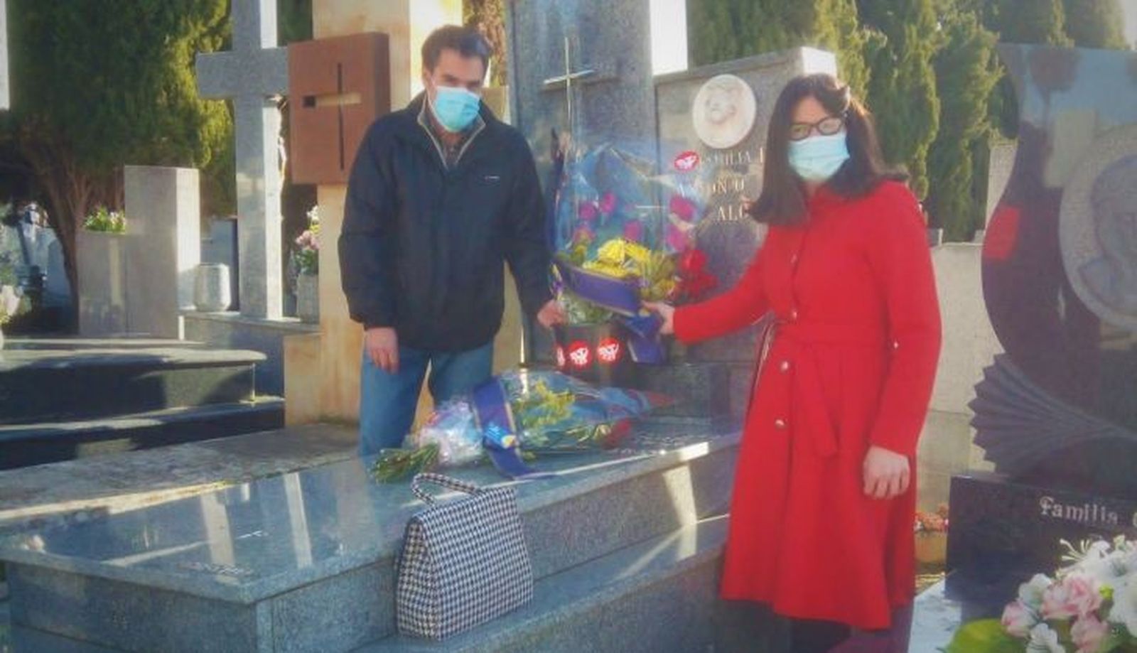 Recuerdo a Serafín Holgado en el Cementerio de Salamanca a 44 años de su asesinato 2
