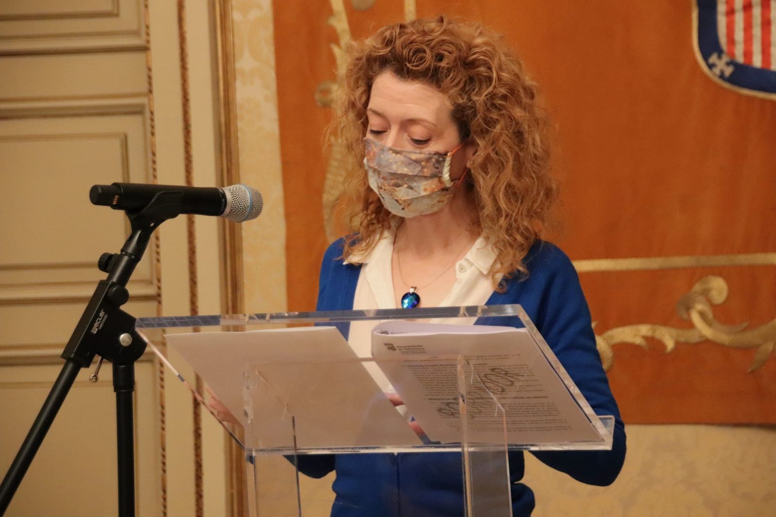 Ana Suárez presenta un nuevo servicio de ayuda a domicilio en Salamanca. Ana Suárez presenta un nuevo servicio de ayuda a domicilio en Salamanca.