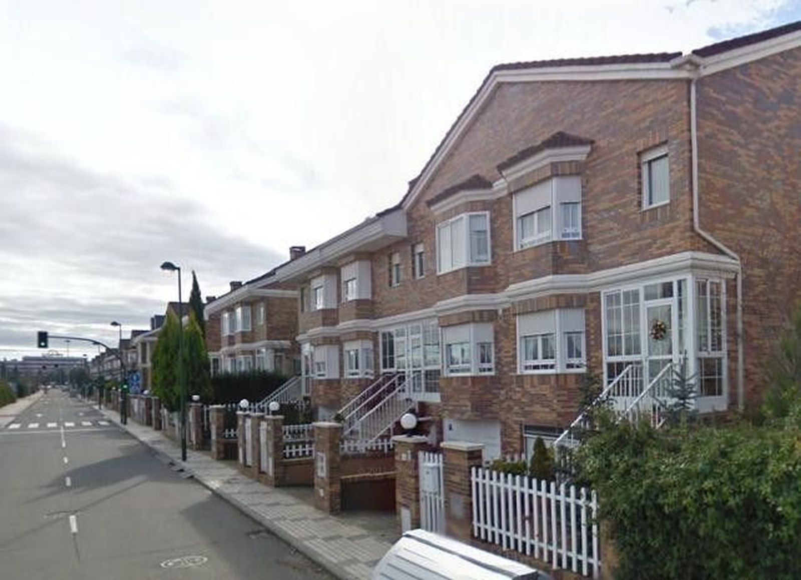 Asaltan varias viviendas en La Fontana