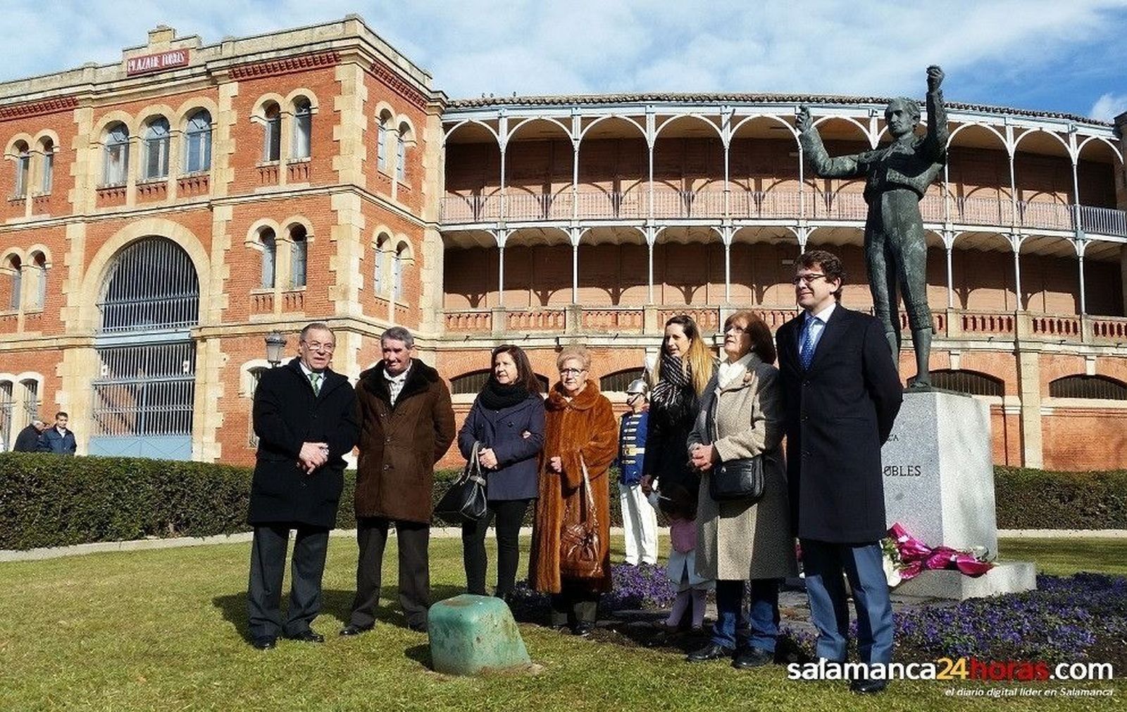 Homenaje a Julio Robles en el decimocuarto aniversario de su muerte